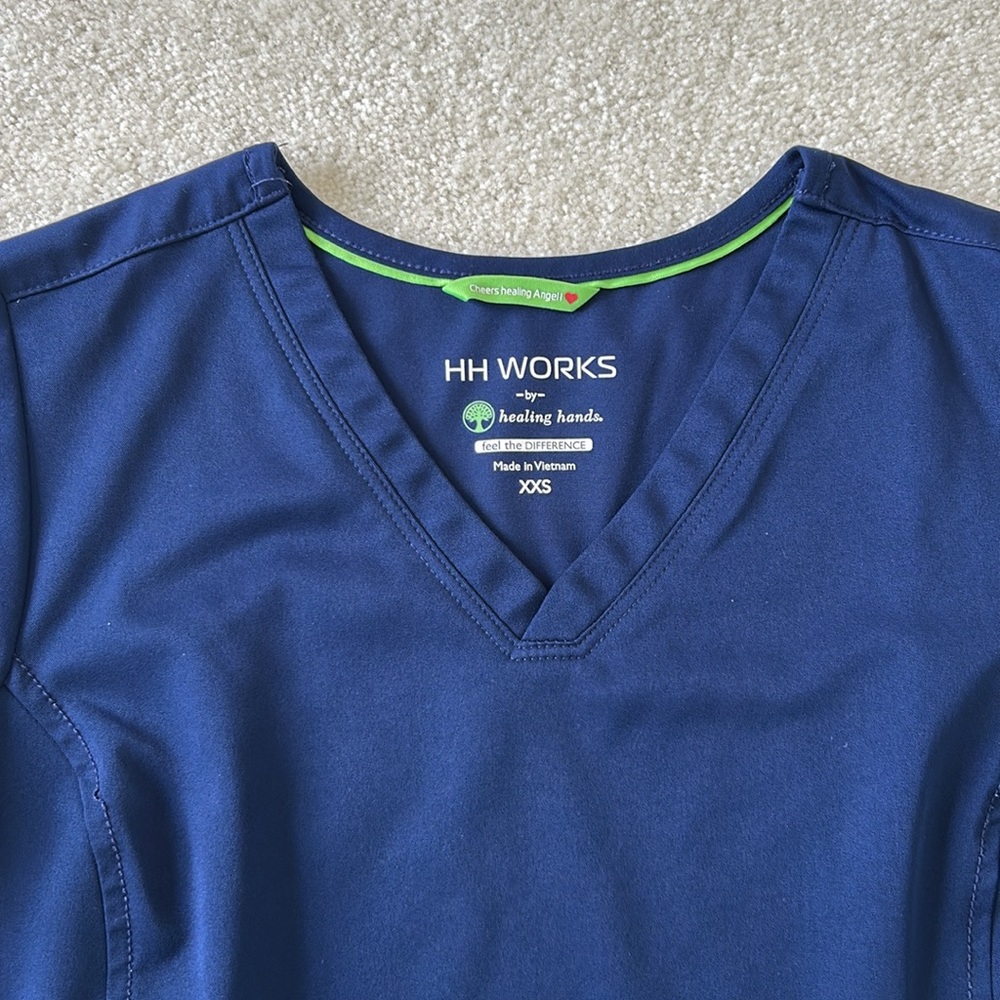 Scrub Top - Picture 3 of 3